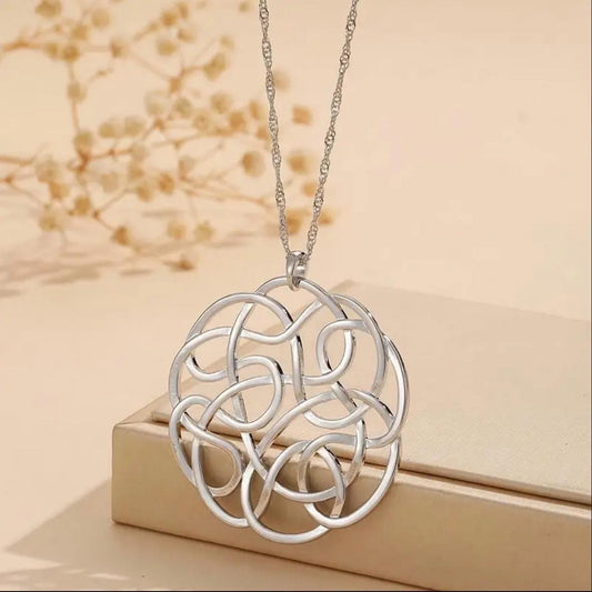 Unique Monochrome Alloy Entangle Pendant - Boho Retro Style Clavicle Jewelry with Hollow Out Line Design